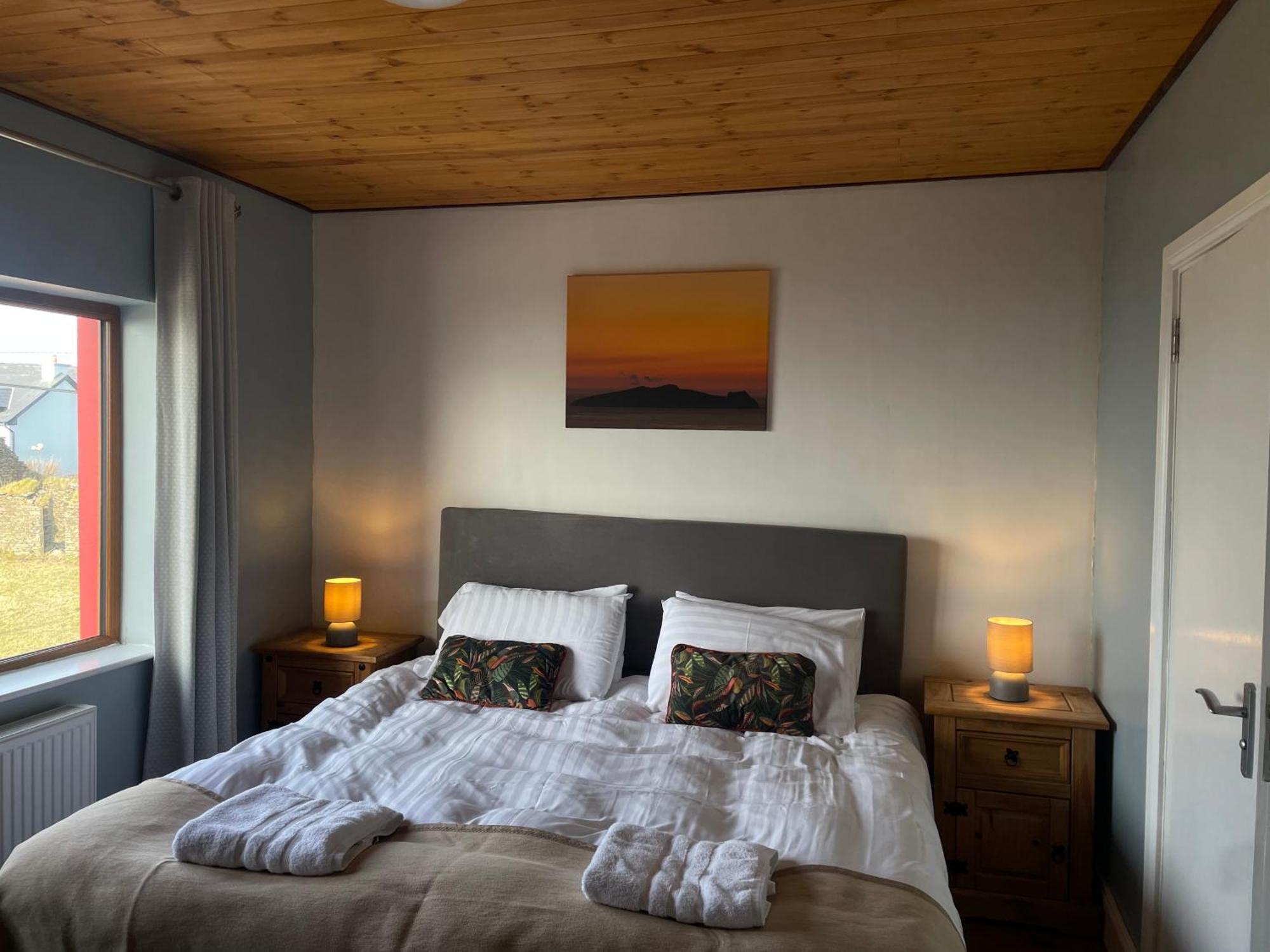 Bed and Breakfast The Coastguard House @ Tigh T.P. Ballydavid Экстерьер фото